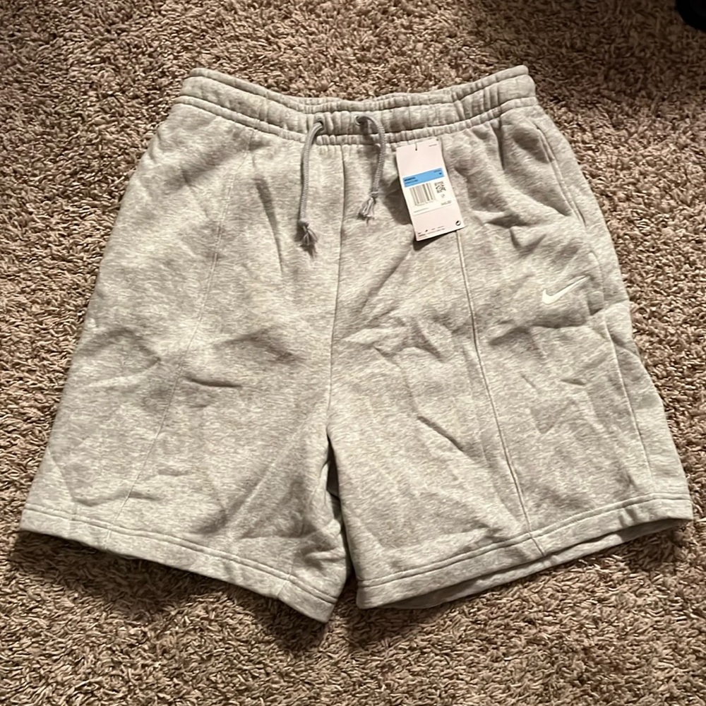 Women’s Nike Shorts Medium - Gray, New